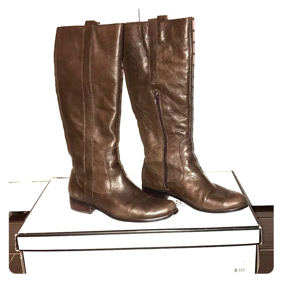 Shoes - ❤️SIXTH AND LOVE LEATHER RIDING BOOTS
